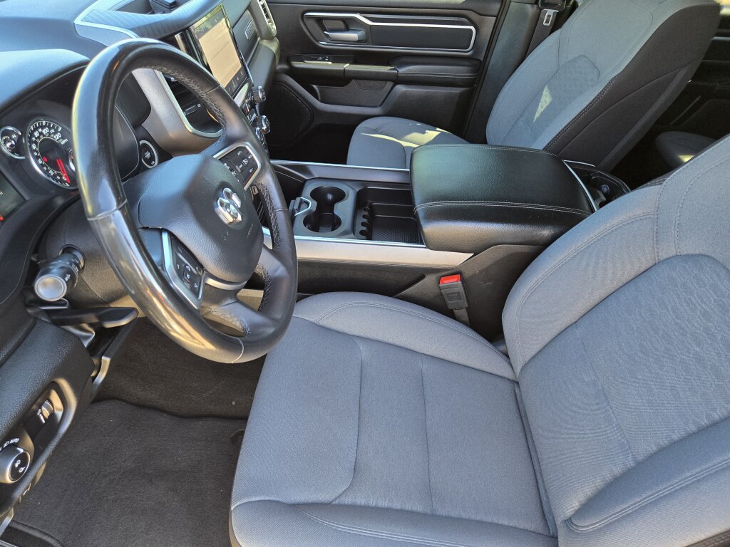 Used 2025 RAM 1500 Big Horn AWD/4WD image 8