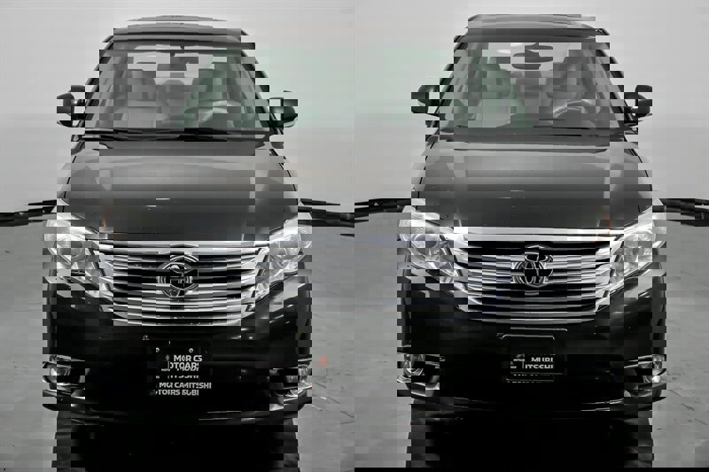 Used 2012 Toyota Avalon image 4