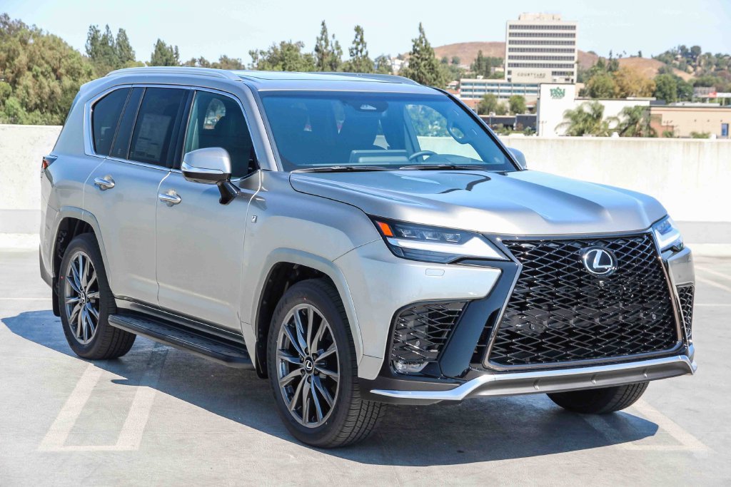 New 2026 Lexus LX 600 F Sport AWD/4WD image 3