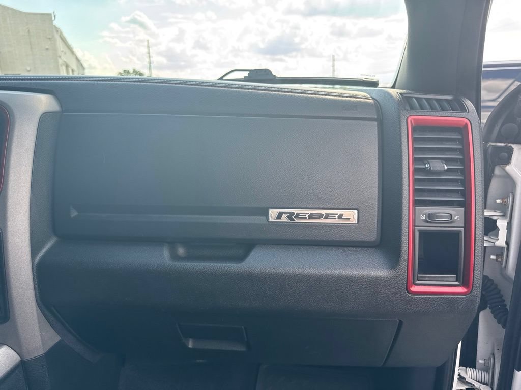 Used 2017 RAM 1500 Rebel w/ Luxury Group AWD/4WD image 16