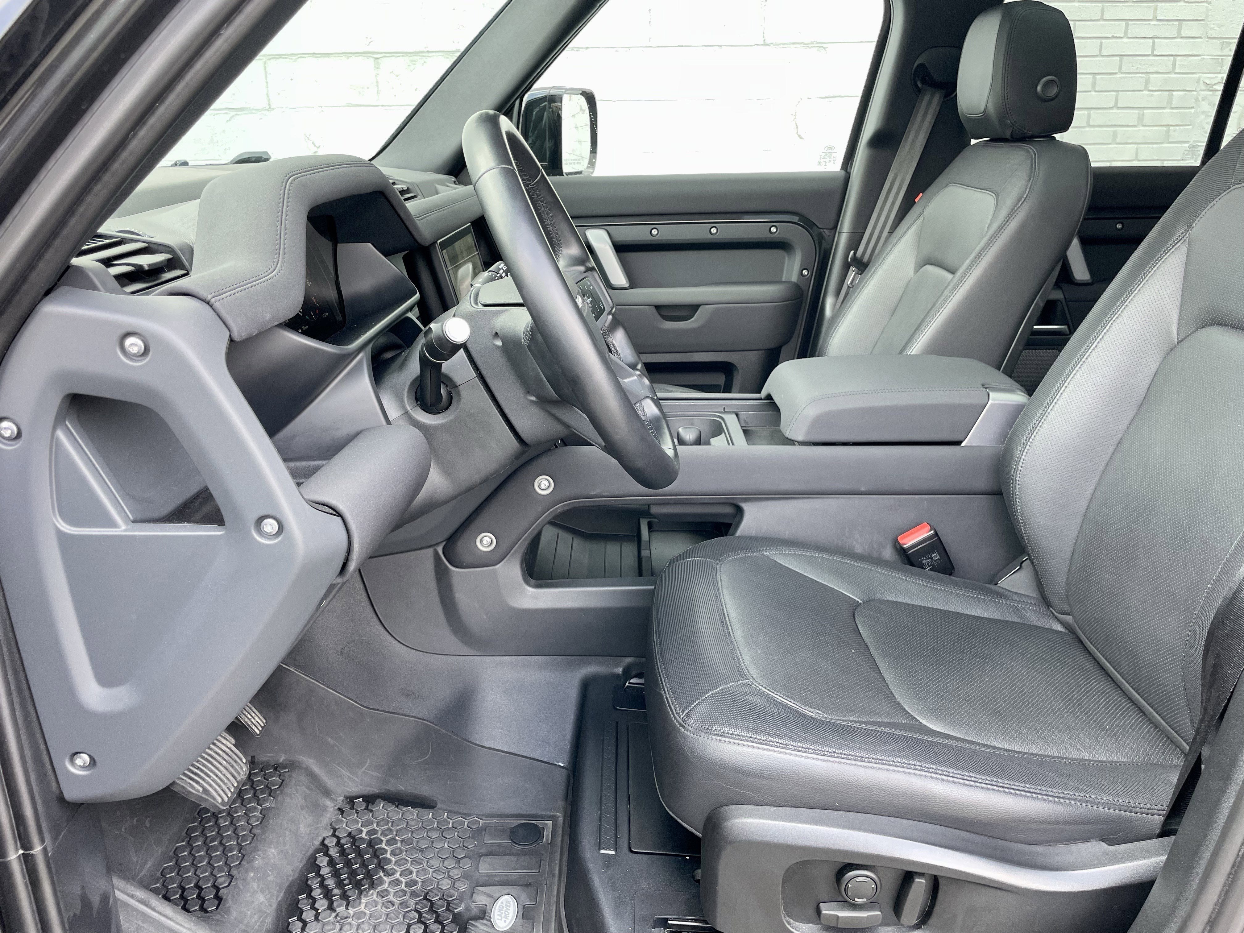 Certified 2023 Land Rover Defender 110 X-Dynamic SE image 14