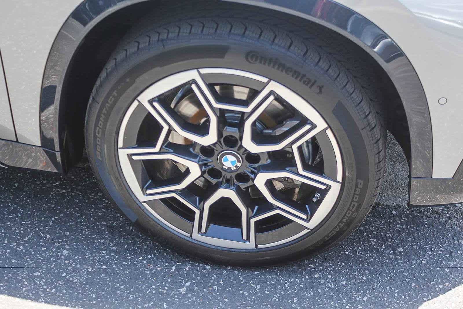 Certified 2023 BMW X1 xDrive28i w/ Convenience Package AWD/4WD image 9