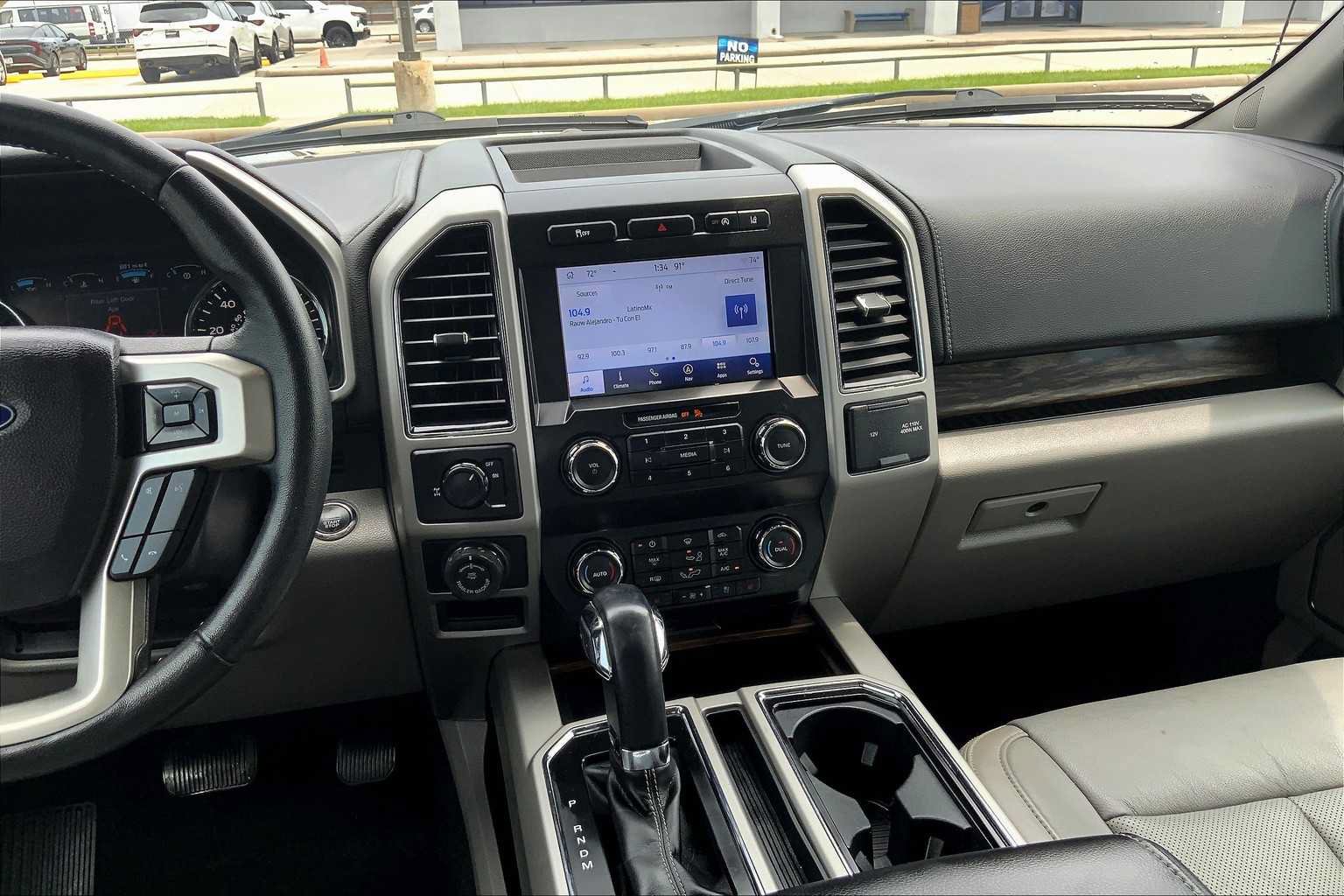 Used 2020 Ford F150 Lariat RWD image 7