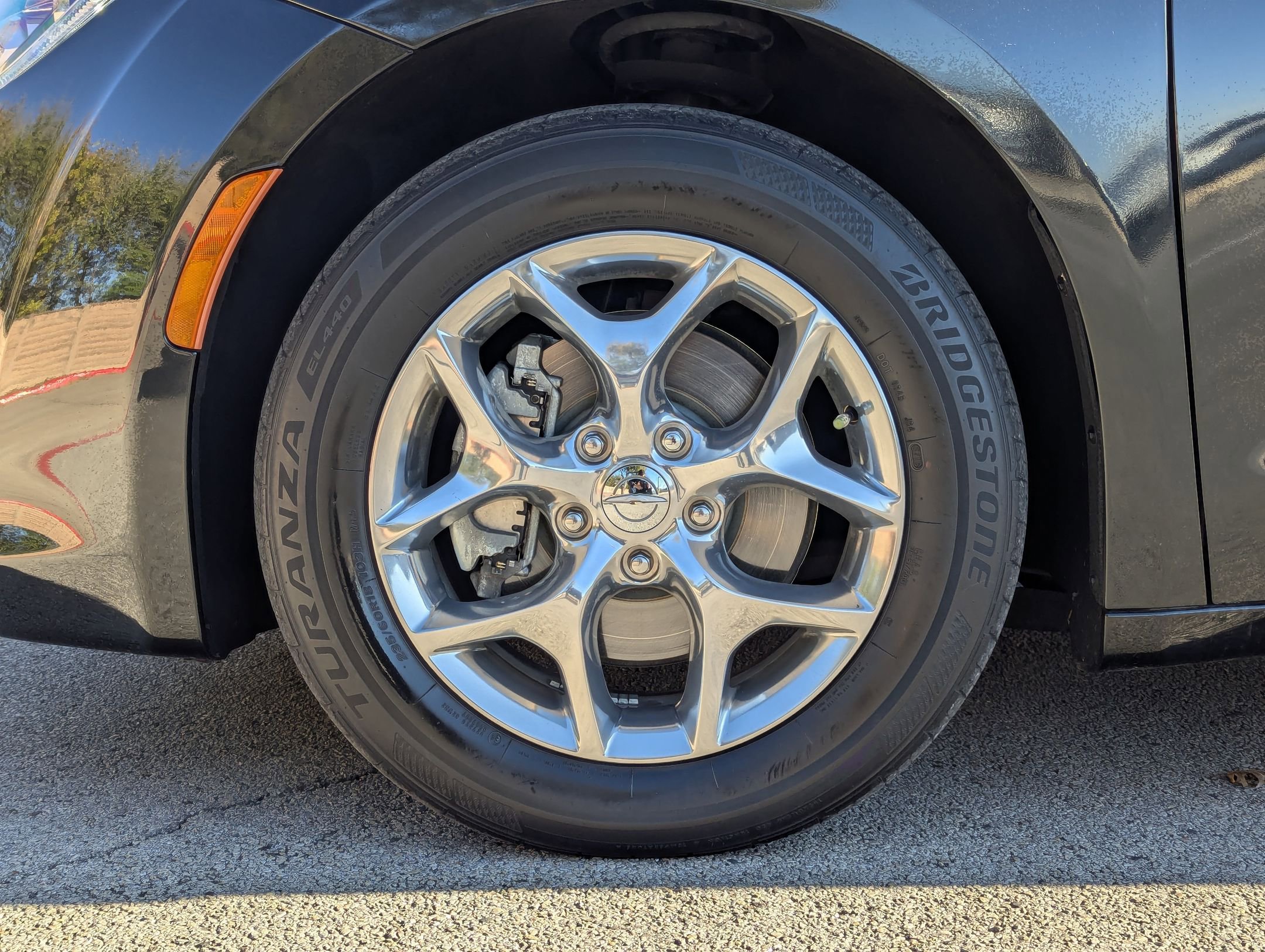 Used 2019 Chrysler Pacifica Limited image 28