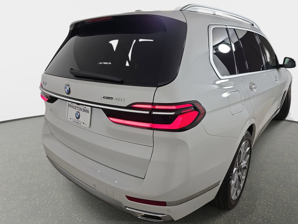 Used 2026 BMW X7 xDrive40i w/ Premium Package AWD/4WD image 40