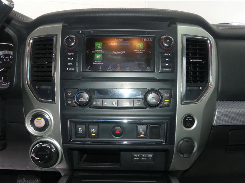 Used 2019 Nissan Titan PRO-4X image 35