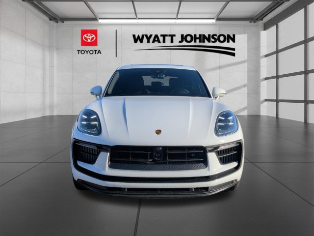Used 2022 Porsche Macan S AWD/4WD image 2
