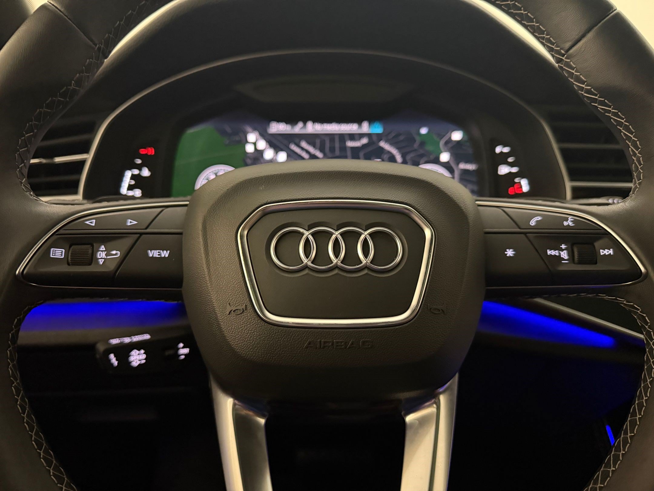 Used 2023 Audi Q8 Premium Plus w/ Premium Plus Package AWD/4WD image 11