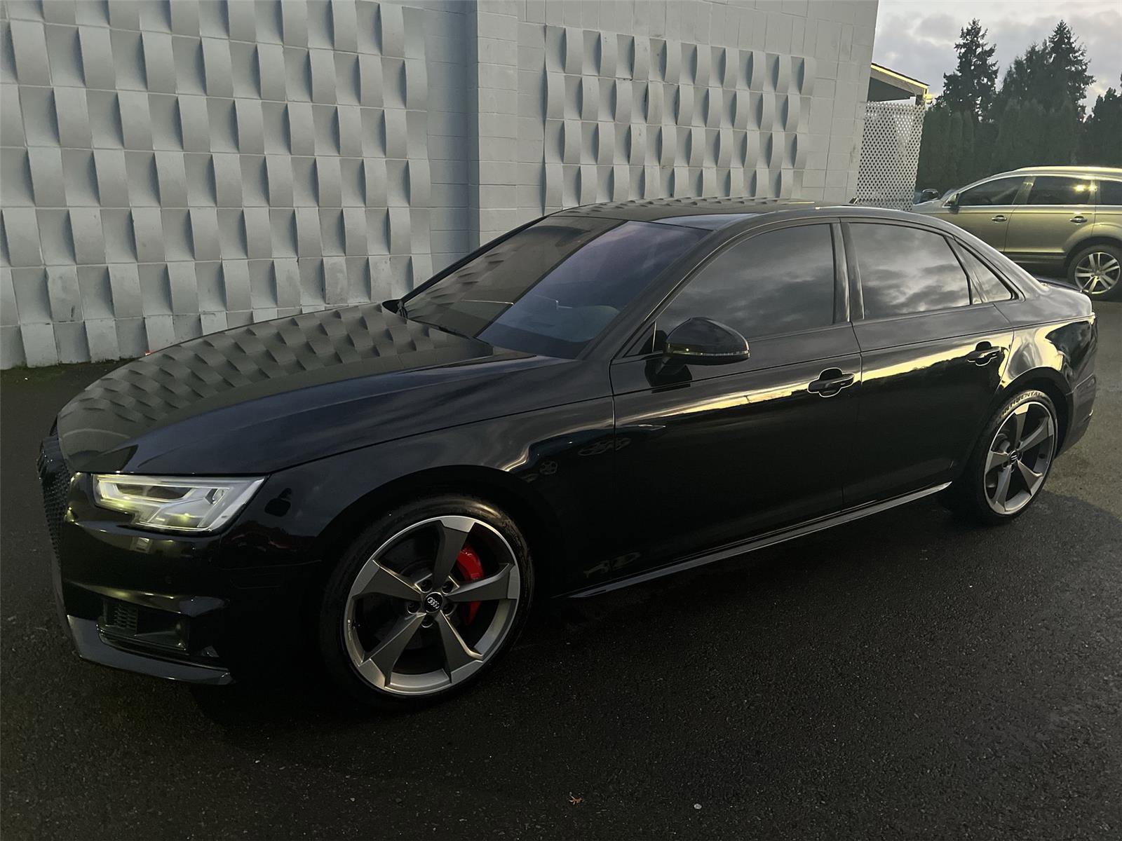 Used 2018 Audi S4 Prestige w/ Prestige Package image 2