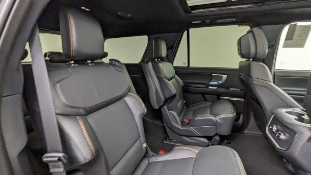 New 2026 Ford Expedition Tremor image 39