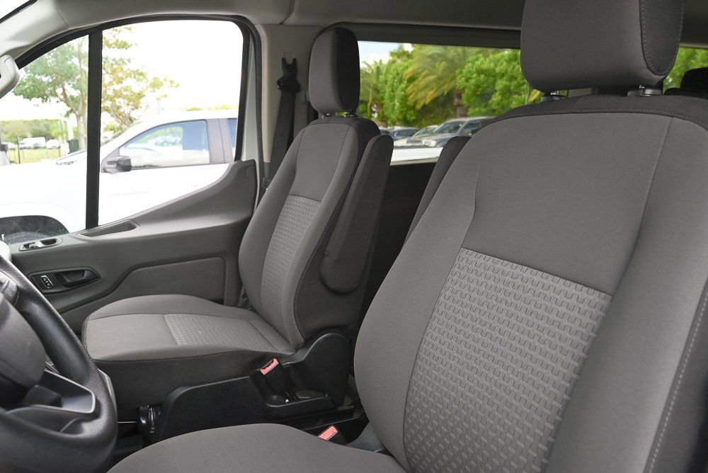 Used 2023 Ford Transit 350 XLT RWD image 13