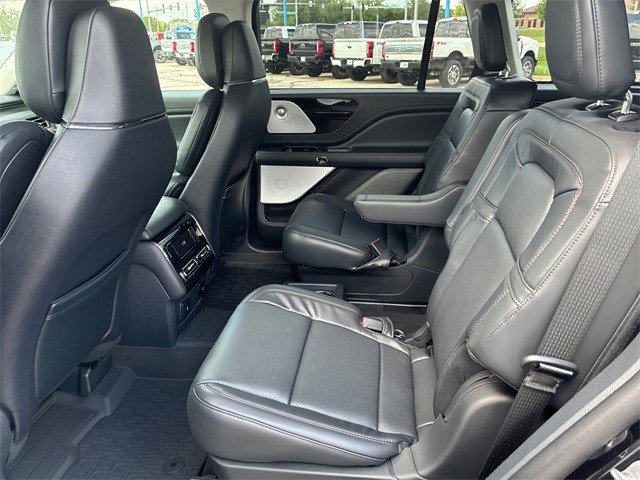 New 2025 Lincoln Aviator Reserve w/ Equipment Group 201A image 14