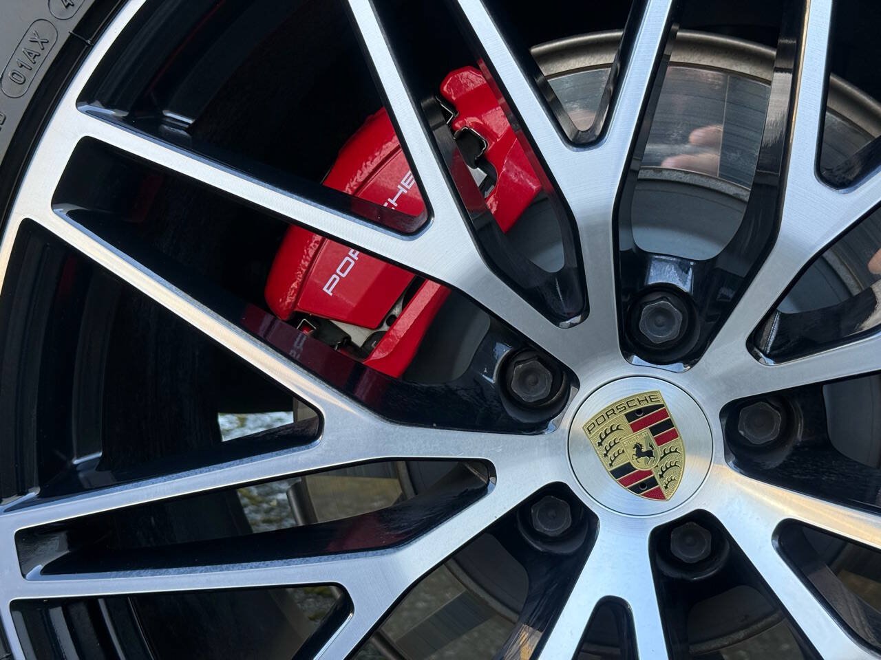 Used 2022 Porsche Macan GTS AWD/4WD image 10