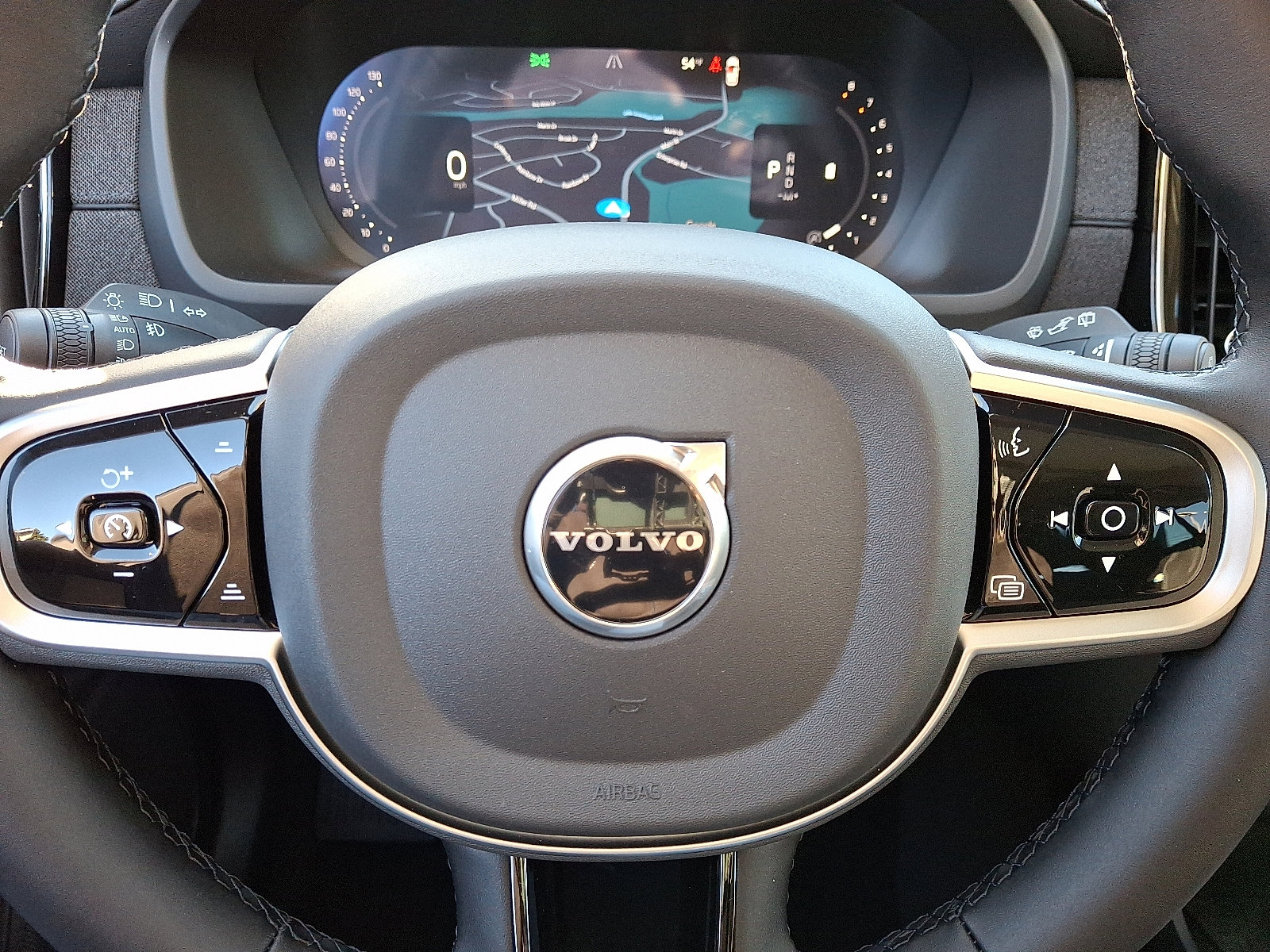 New 2026 Volvo XC90 B6 Plus image 14