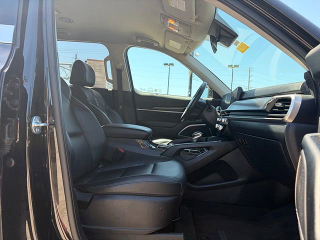 Used 2024 Kia Telluride S FWD image 25