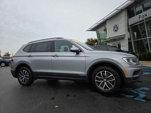 Used 2019 Volkswagen Tiguan SE w/ Panoramic Sunroof Package AWD/4WD image 1