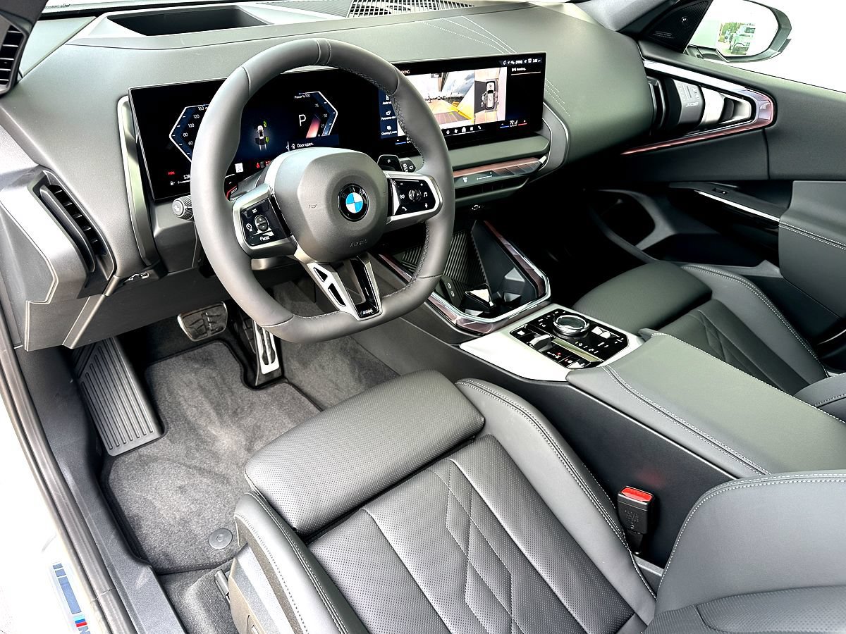 New 2026 BMW X3 xDrive30i w/ Premium Package AWD/4WD image 11