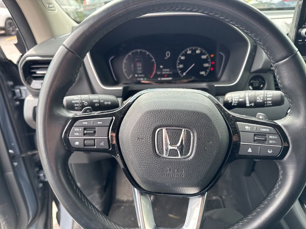 Used 2024 Honda Pilot Touring image 4