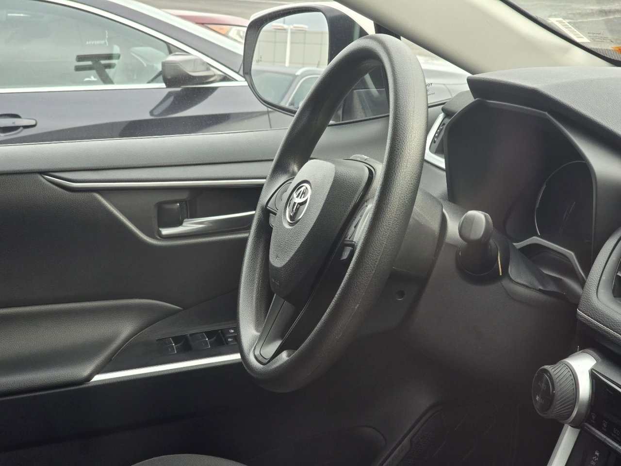 Certified 2025 Toyota RAV4 XLE image 17