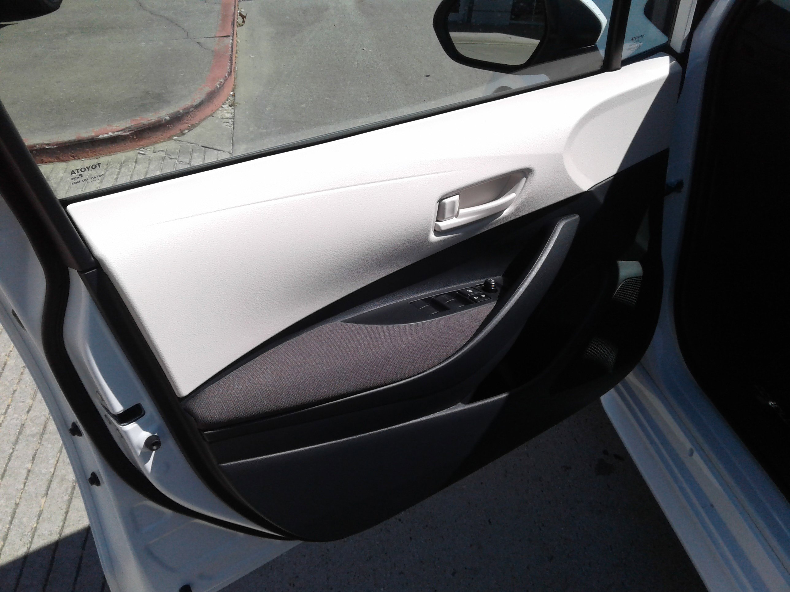 New 2026 Toyota Corolla LE image 6