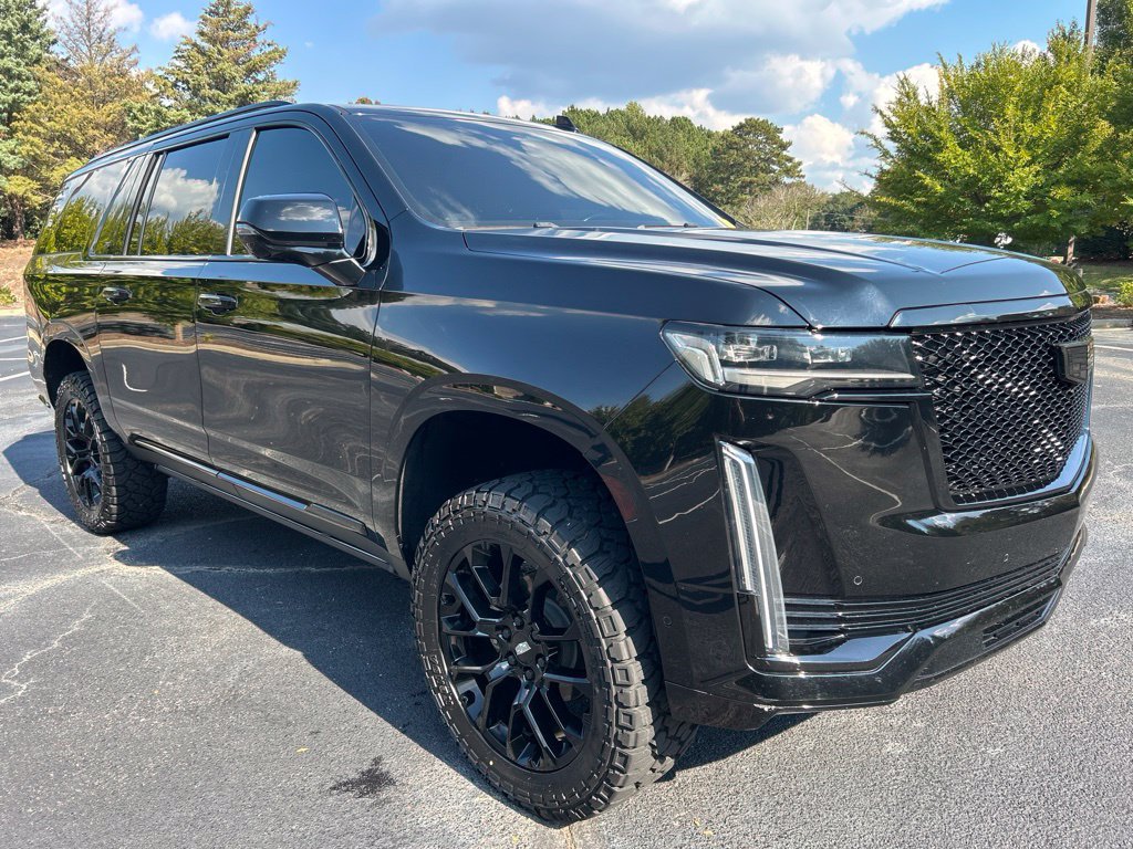 Used 2021 Cadillac Escalade ESV Premium Luxury w/ LPO, Radiant Package AWD/4WD image 66
