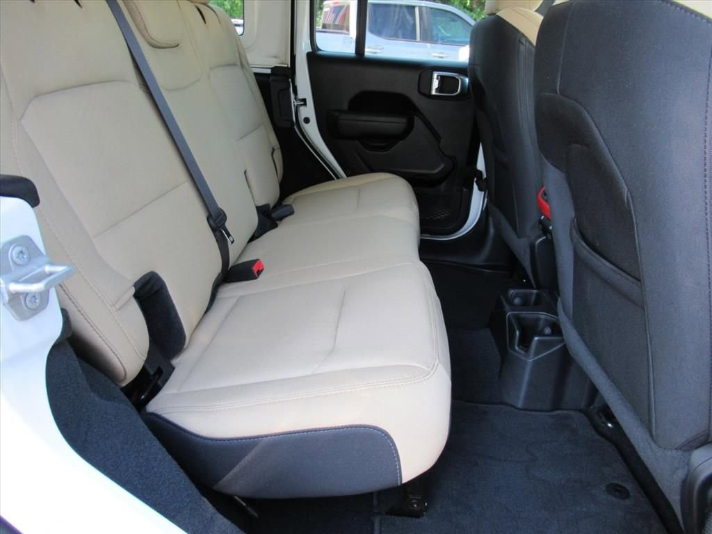 Certified 2022 Jeep Wrangler Unlimited Sport AWD/4WD image 30