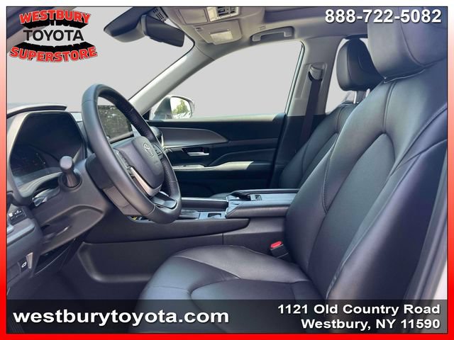 Used 2026 Toyota Grand Highlander AWD Hybrid image 21