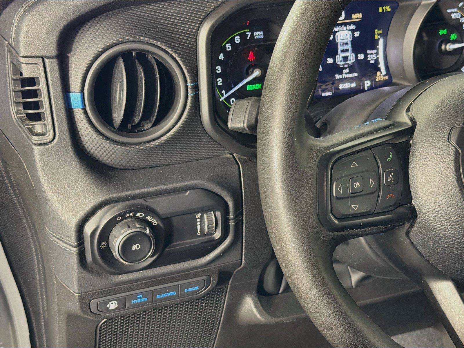 Used 2024 Jeep Wrangler Unlimited Rubicon 4xe AWD/4WD image 17