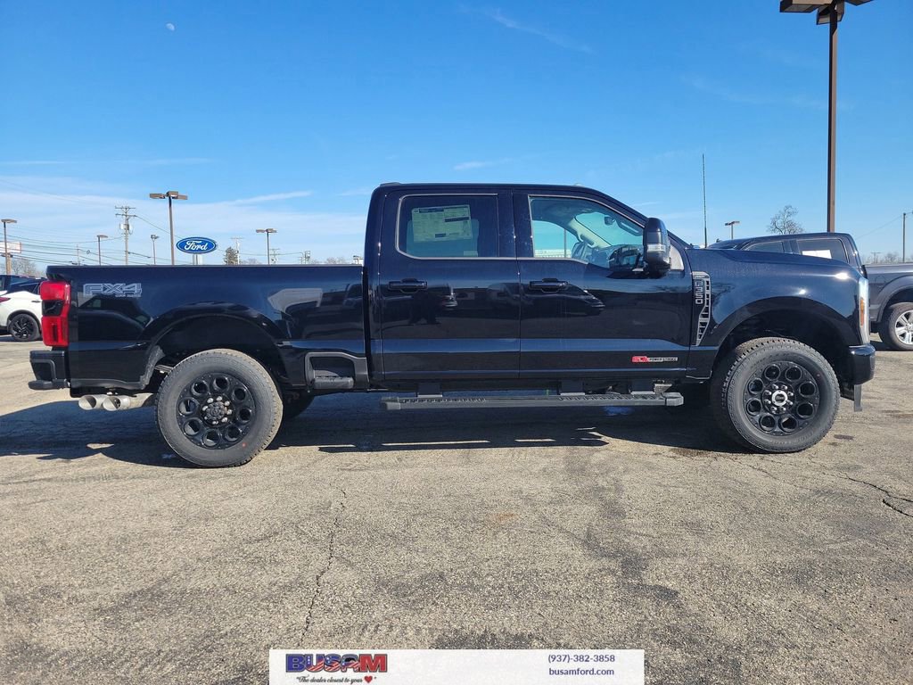 New 2026 Ford F350 Lariat w/ Black Appearance Package image 31