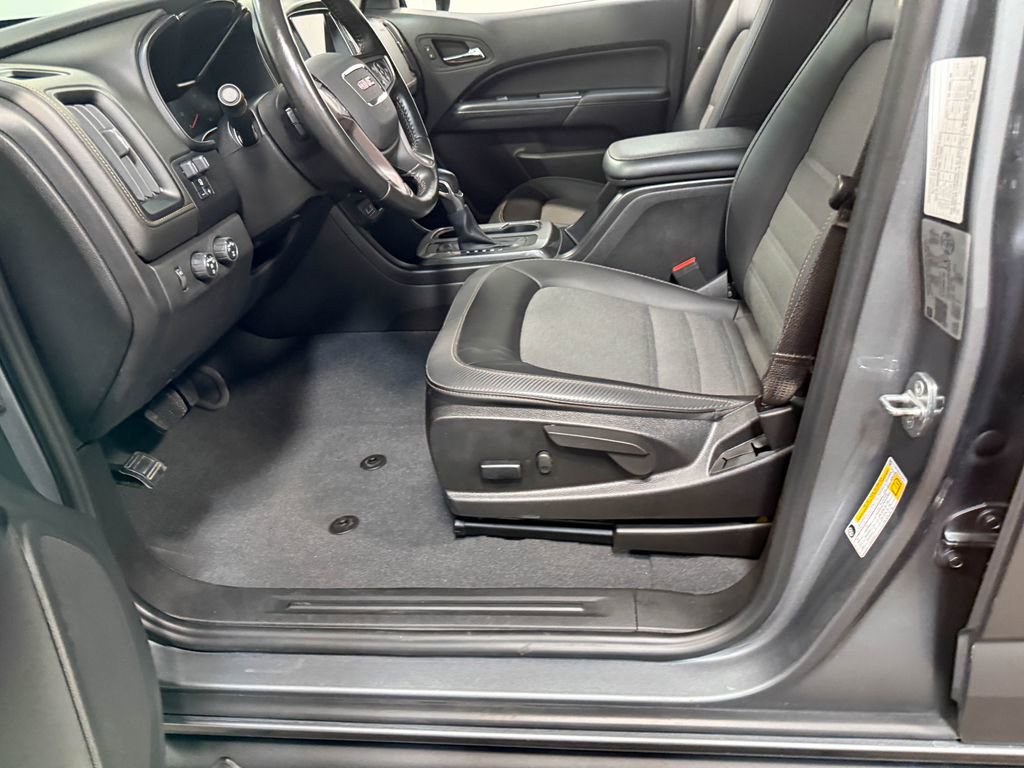 Used 2022 GMC Canyon AT4 image 60