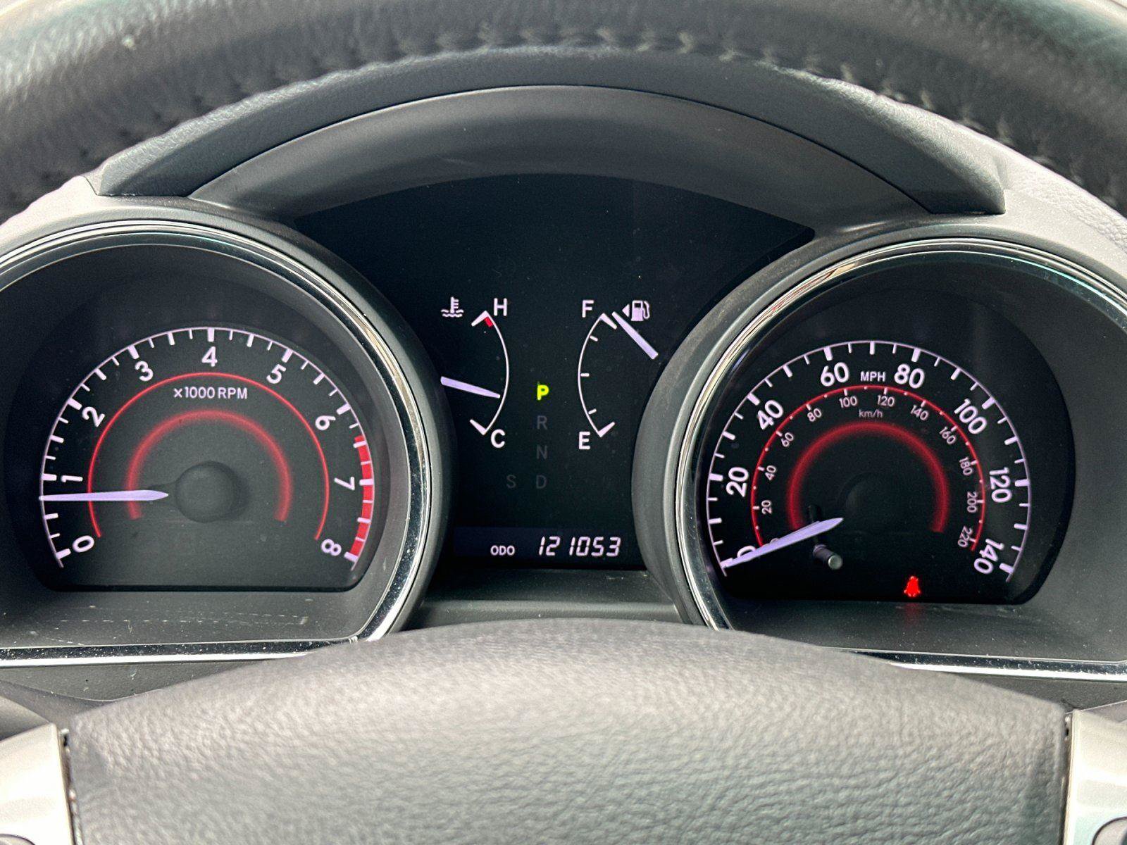 Used 2013 Toyota Highlander Limited AWD/4WD image 23