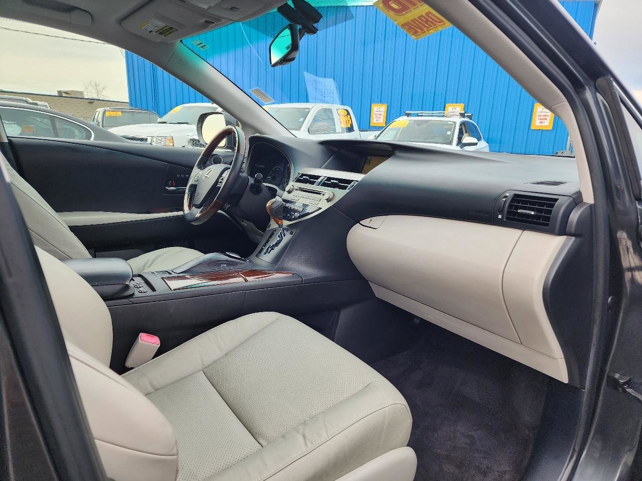 Used 2010 Lexus RX 450h AWD image 28