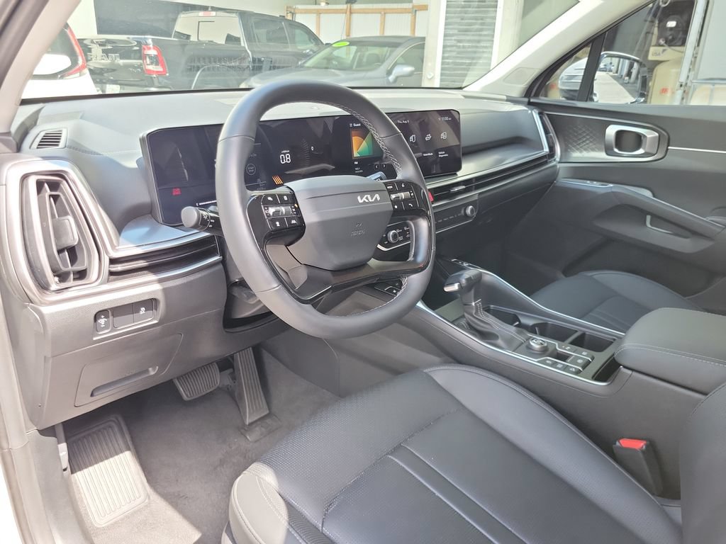Certified 2026 Kia Sorento S FWD image 16