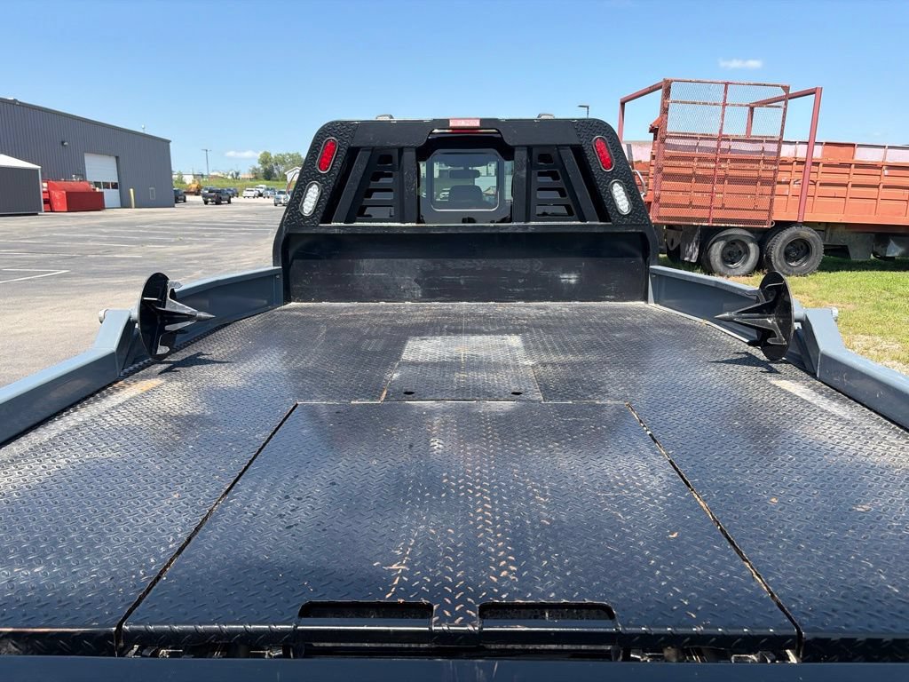 Used 2023 Ford F450 Lariat AWD/4WD image 6