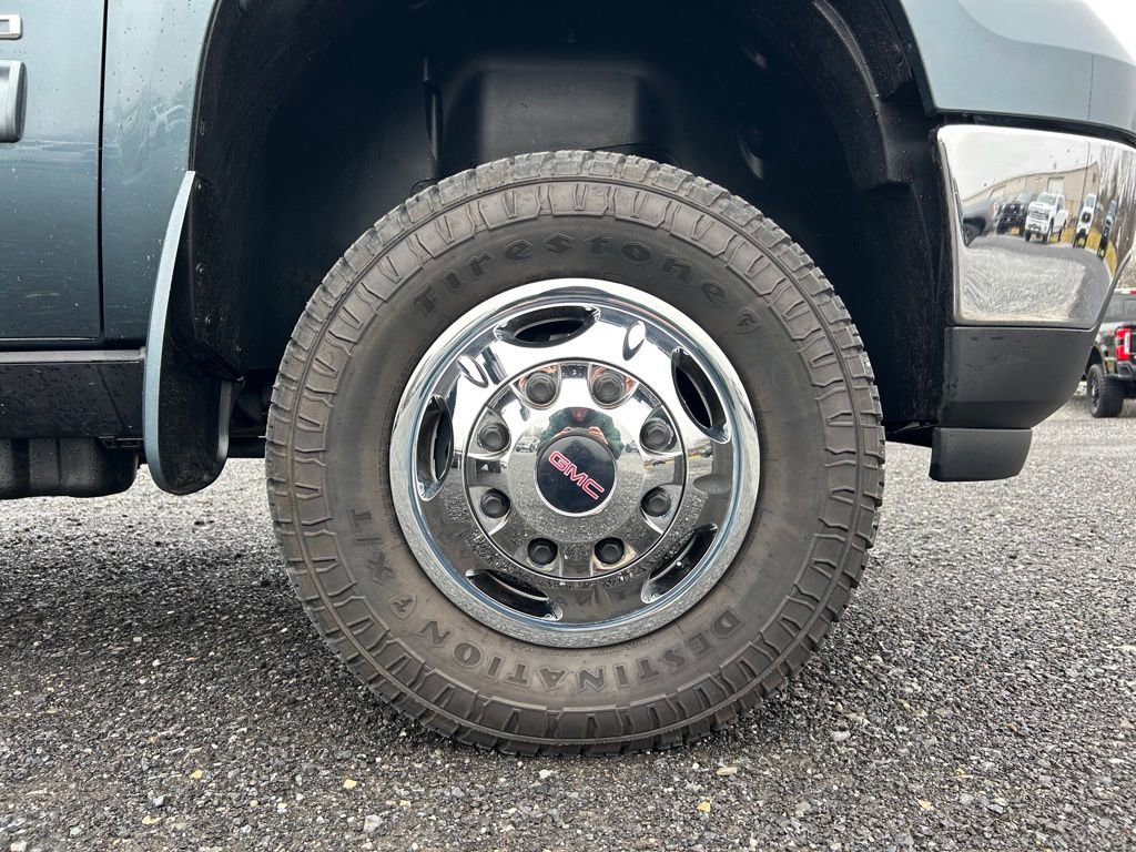 Used 2012 GMC Sierra 3500 SLT w/ SLT Convenience Package image 22