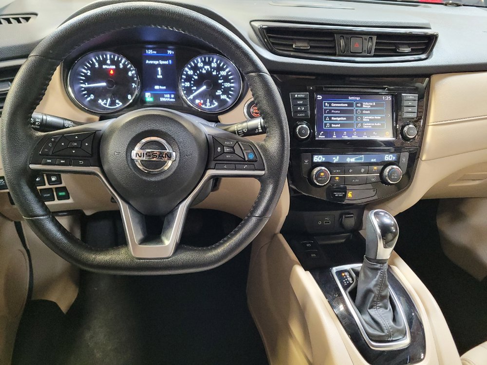 Used 2020 Nissan Rogue SV w/ Sun & Sound Touring Package FWD image 22