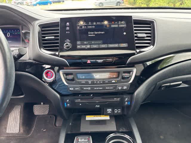 Used 2022 Honda Pilot Elite image 18