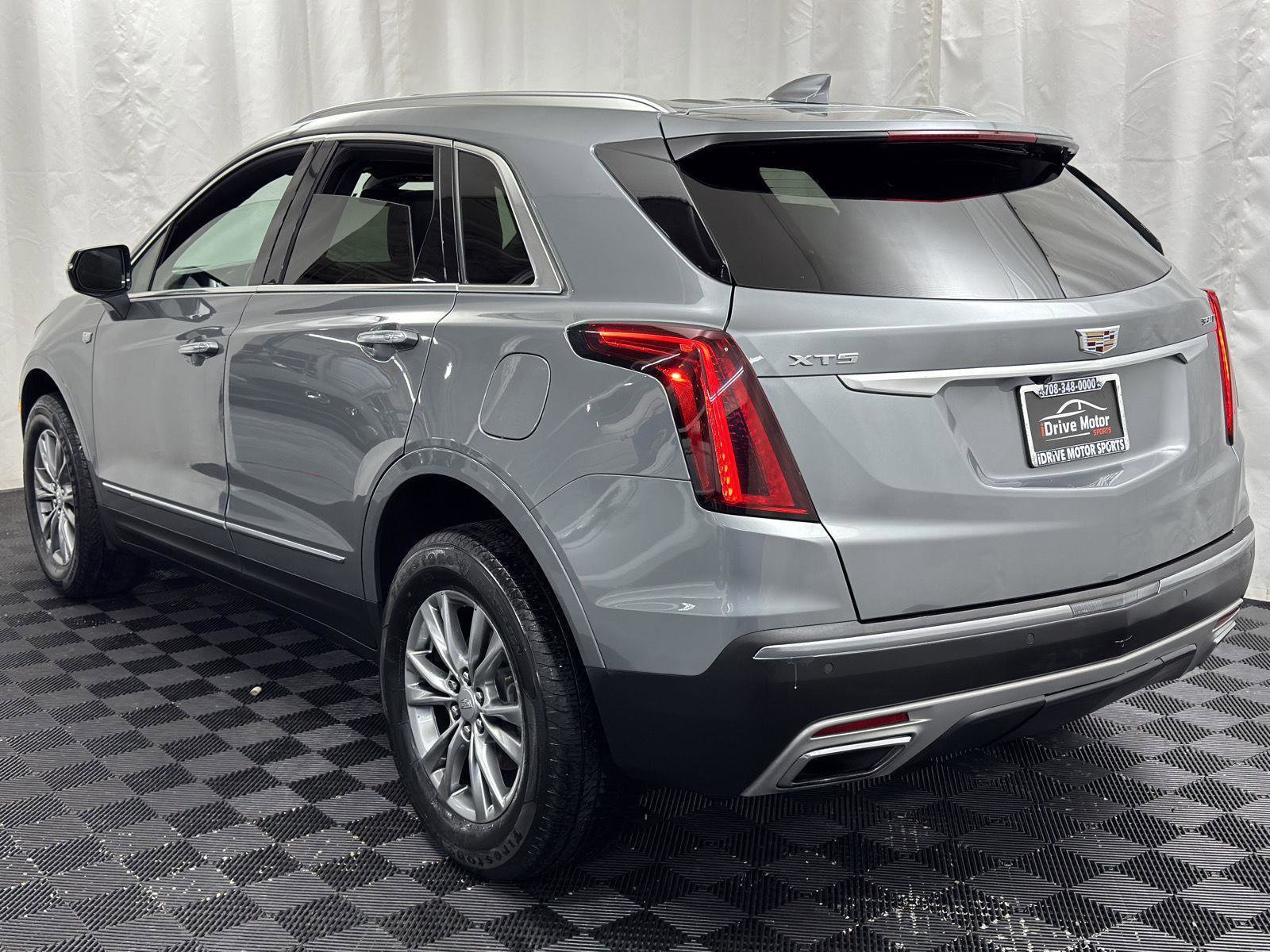 Used 2022 Cadillac XT5 Premium Luxury FWD image 6