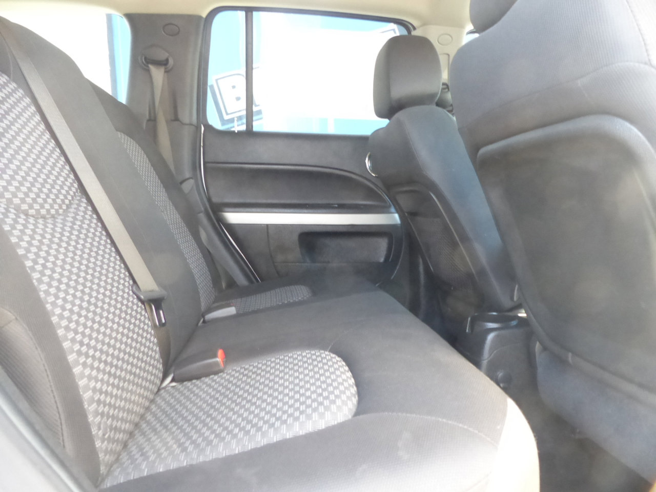 Used 2011 Chevrolet HHR LT image 15