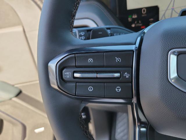 New 2026 GMC Yukon XL AT4 w/ AT4 Premium Plus Package image 24