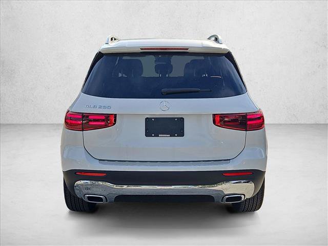 New 2026 Mercedes-Benz GLB 250 image 8