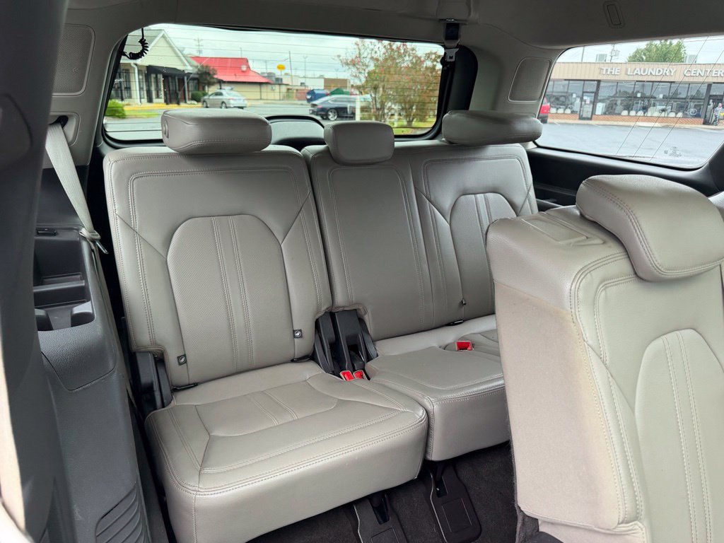 Used 2019 Ford Expedition Limited RWD image 42
