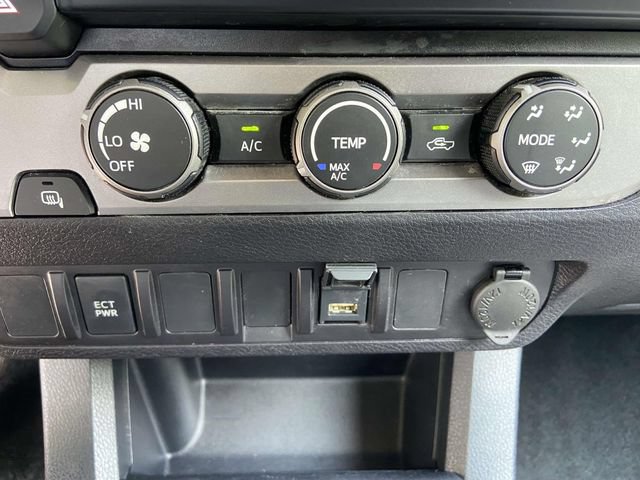 Used 2022 Toyota Tacoma SR RWD image 27