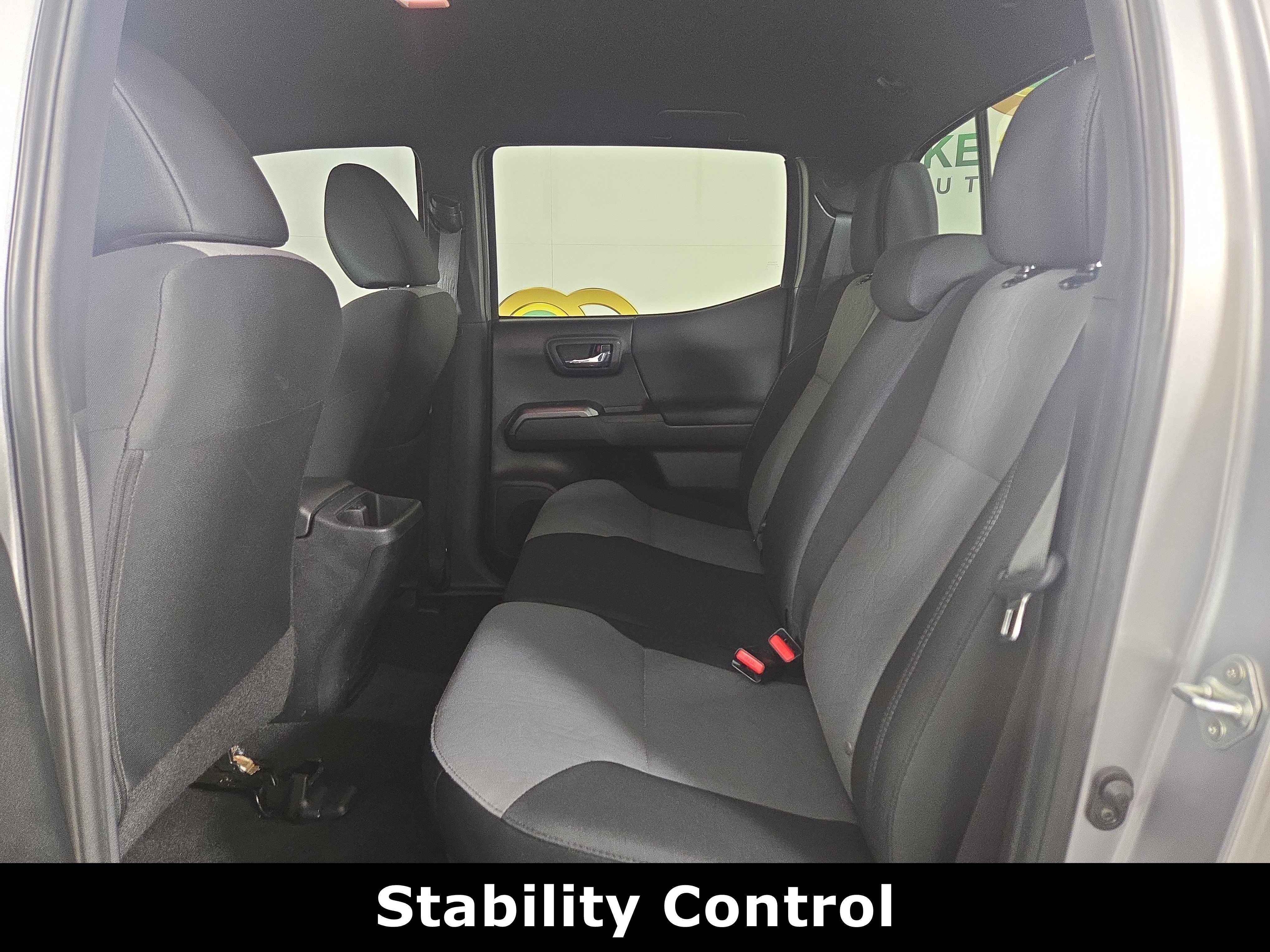 Used 2021 Toyota Tacoma TRD Sport w/ Technology Package image 11