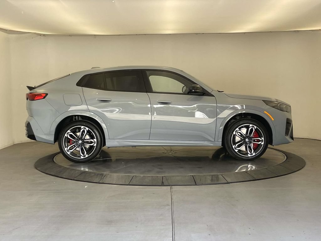 New 2026 BMW X2 xDrive28i w/ Technology Package AWD/4WD image 6