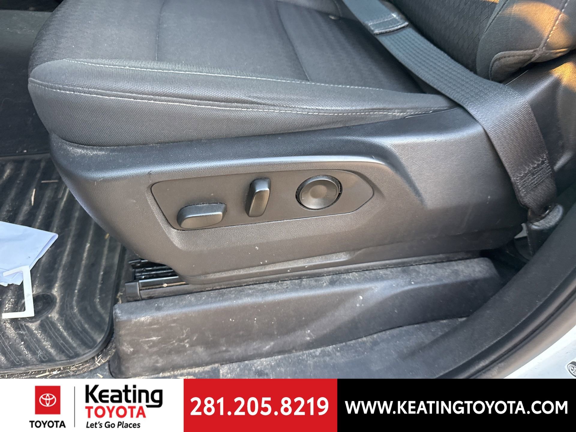 Used 2023 Chevrolet Silverado 1500 Custom image 15