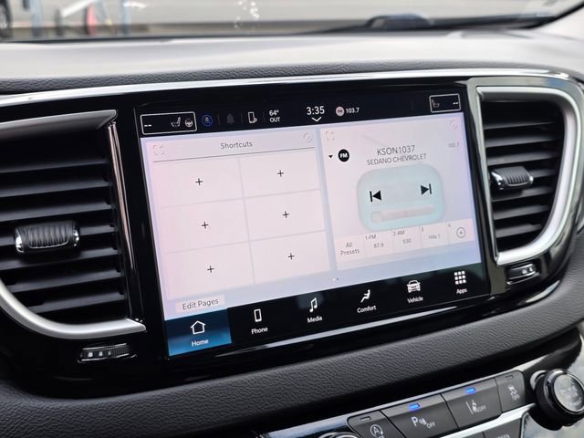 Used 2024 Chrysler Pacifica Touring-L image 30