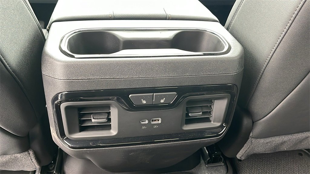 New 2026 GMC Sierra 1500 AT4 w/ AT4 Premium Package image 18