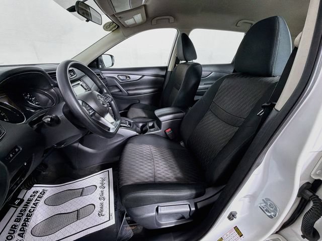 Used 2018 Nissan Rogue S FWD image 19