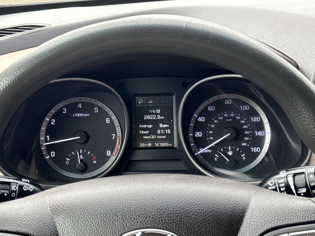Used 2017 Hyundai Santa Fe Sport FWD image 15